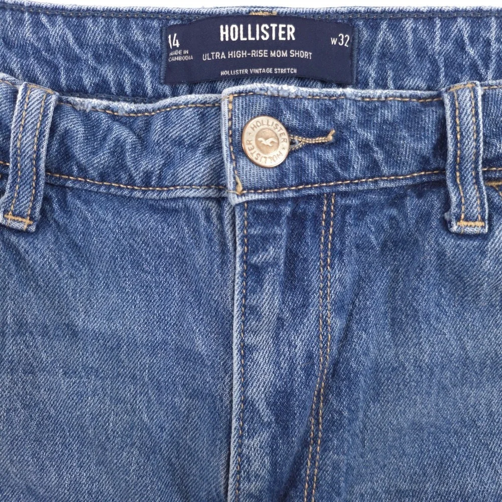 Hollister Womens Jean Shorts Ultra High-Rise Mom Short 14 Blue Distressed Cuffed